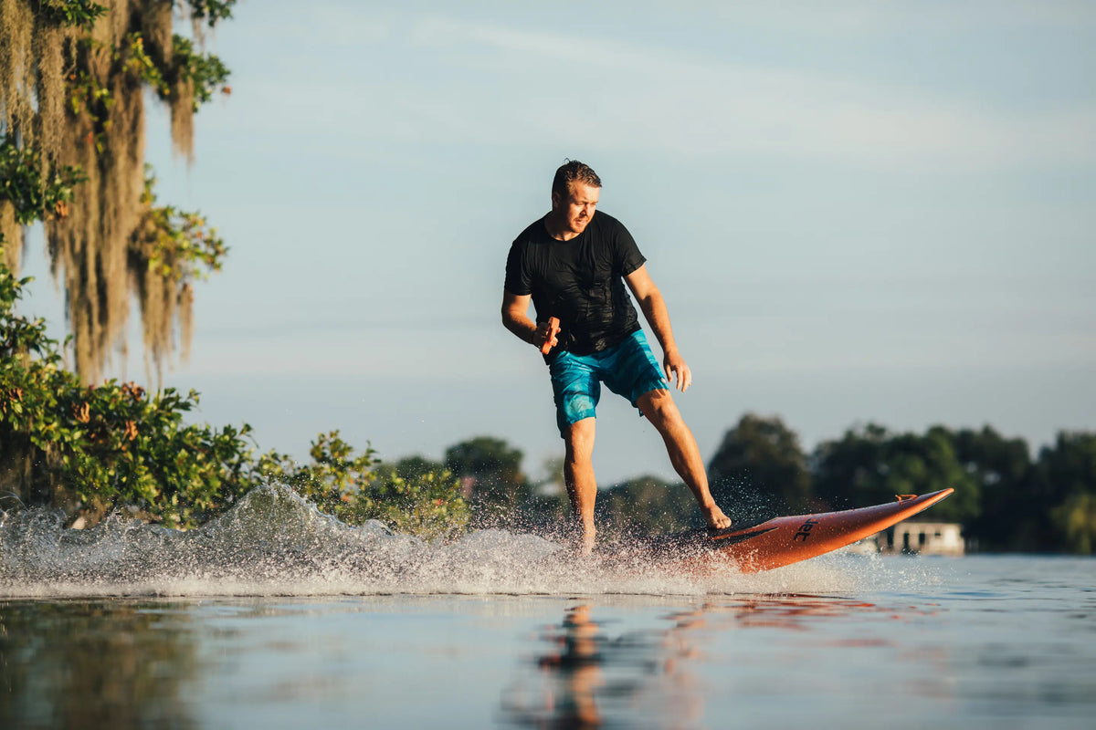 Riding the Wave of Innovation: The Rise of e-Surfboards — Expo Branding ...
